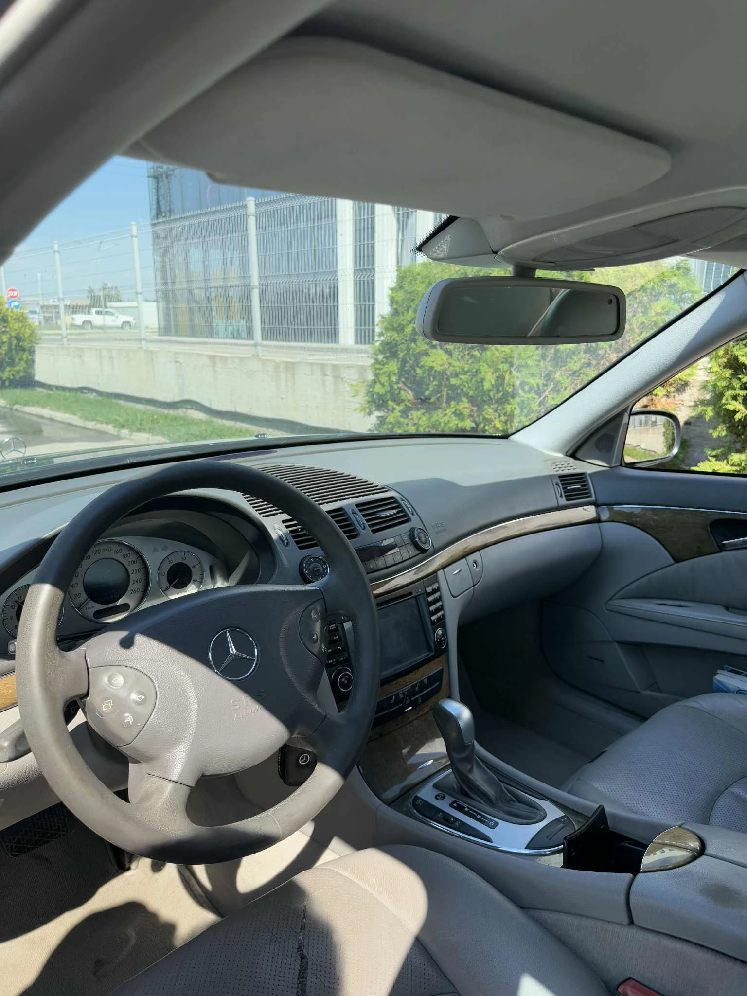 Mercedes-Benz E 320 Avangard - изображение 7