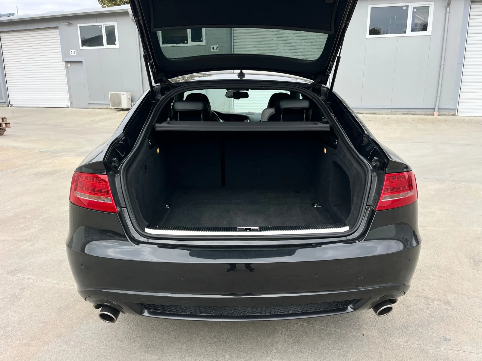 Audi A5 3, 0TDI-S Line/NAVI// /!! | Mobile.bg   13