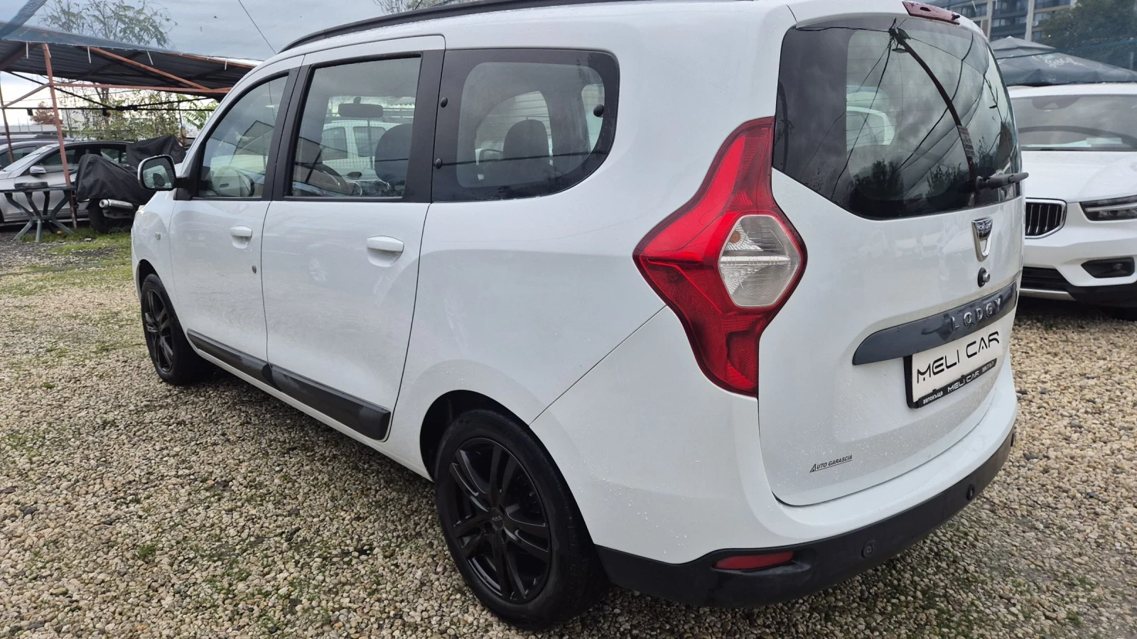 Dacia Lodgy 1.6   7     | Mobile.bg   12