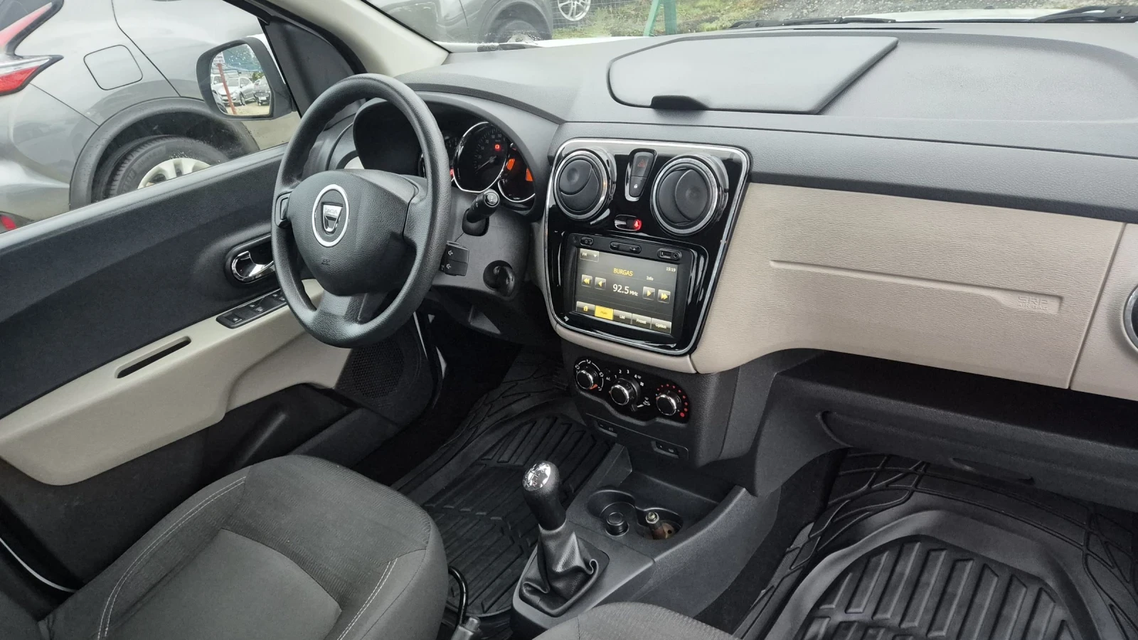 Dacia Lodgy 1.6   7     | Mobile.bg   6