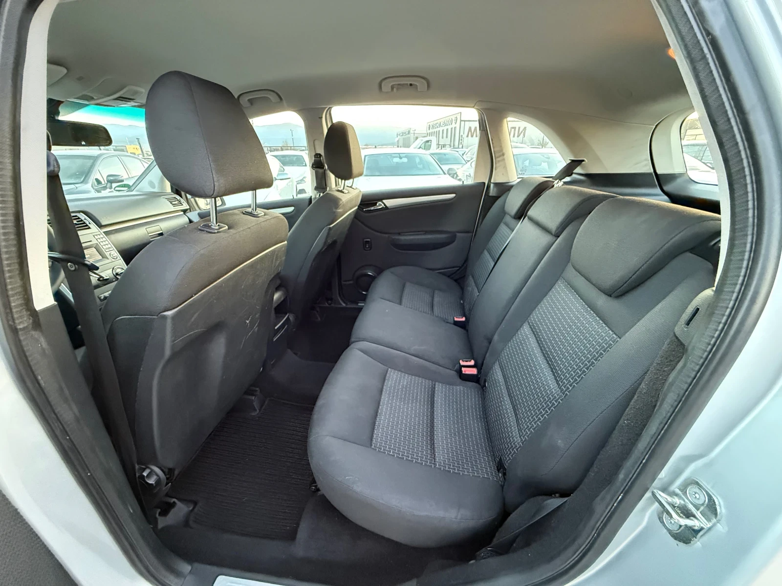 Mercedes-Benz B 180 CDI* * 2011*  * 174.000*  | Mobile.bg   15