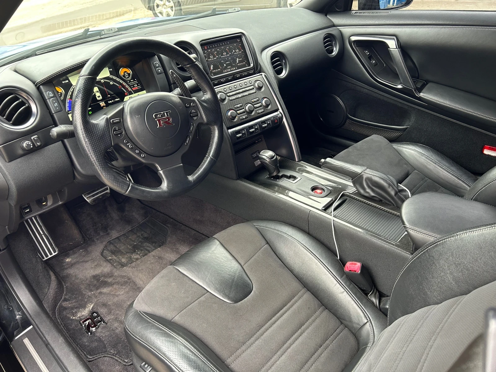 Nissan Gt-r  - изображение 5