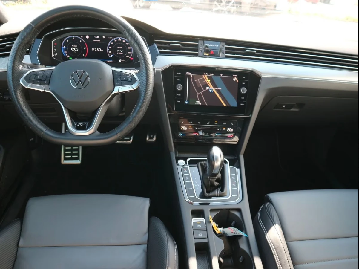 VW Passat Variant* 2.0TDI* DSG* R-LINE* Massage - изображение 7