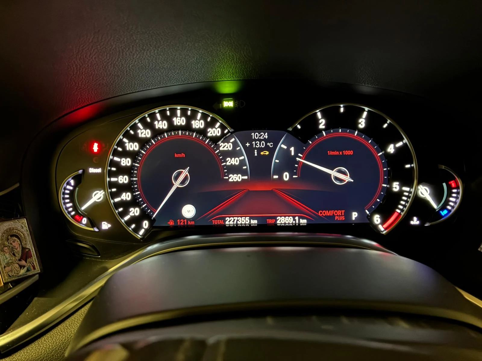 BMW 740 Mpack HuD Massage Вакум, снимка 6 - Автомобили и джипове - 53946269