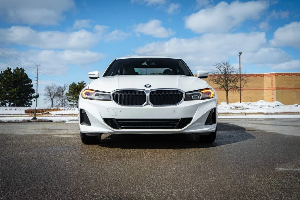 BMW 330   330e xDrive Plug-In Hybrid | Mobile.bg � ����������� 3
