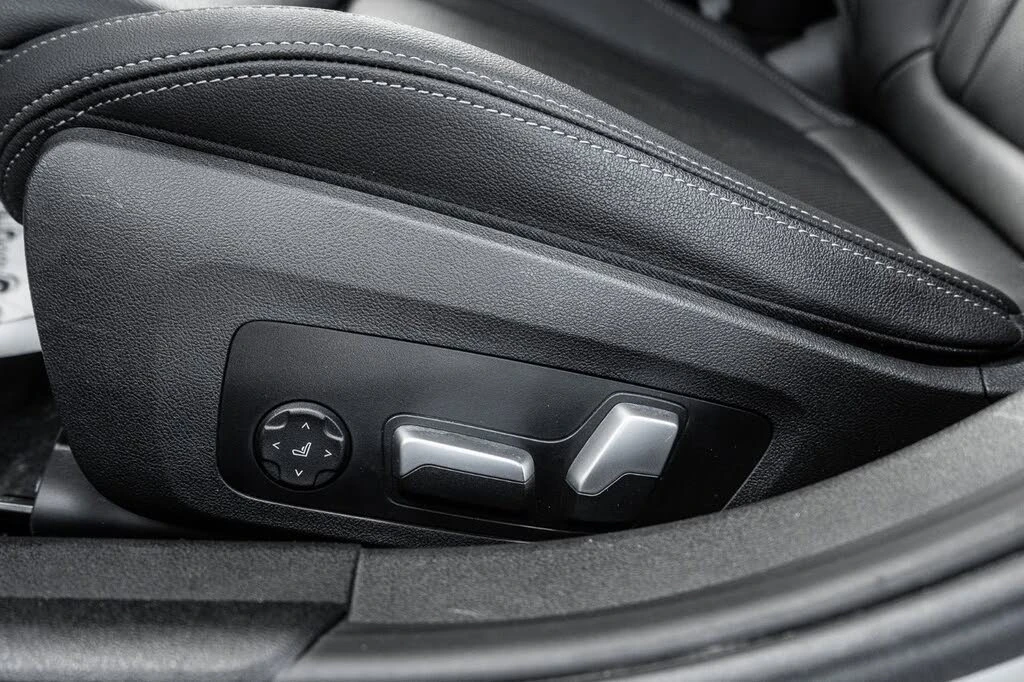 BMW 330   330e xDrive Plug-In Hybrid | Mobile.bg � ����������� 13