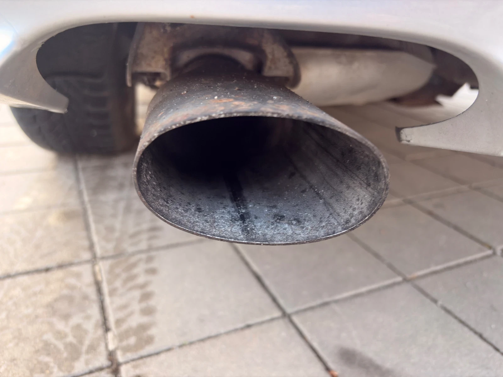 BMW 320 D 163кс m47 автоматик, снимка 4 - Автомобили и джипове - 54239565