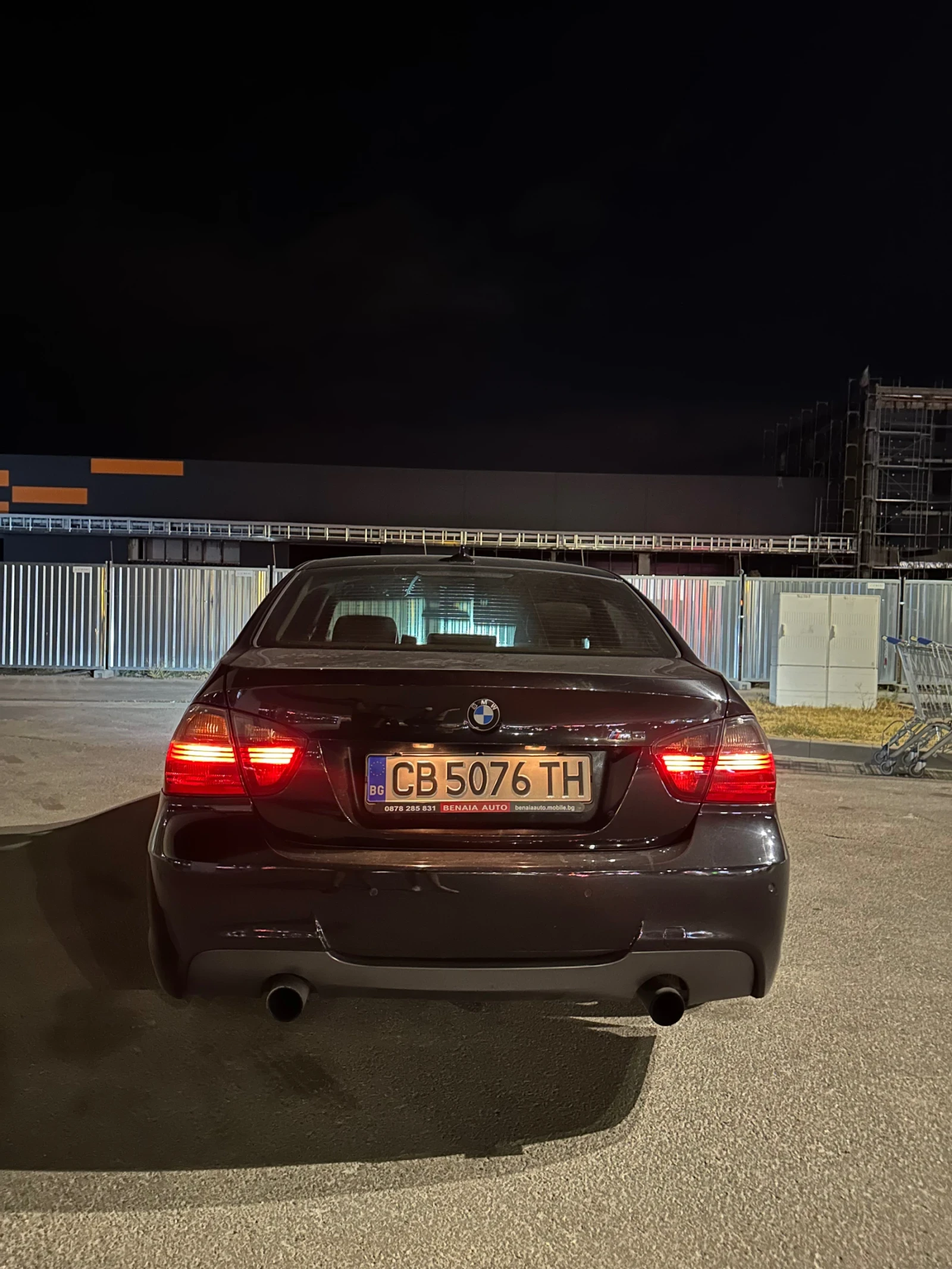 BMW 320, снимка 7 - Автомобили и джипове - 54363059