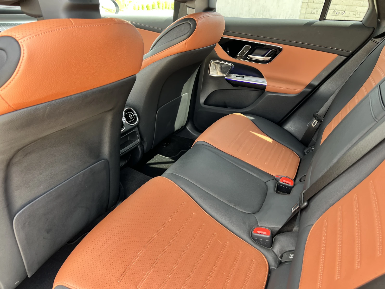 Mercedes-Benz GLC 200 AMG -Пакет, снимка 12 - Автомобили и джипове - 55415555