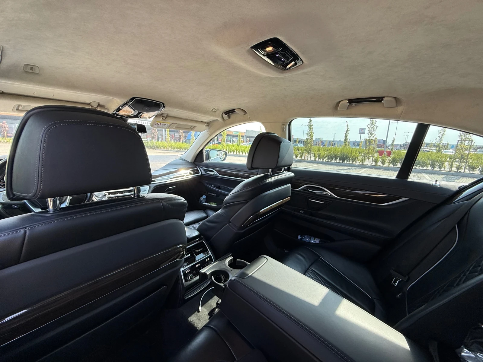 BMW 730, снимка 11 - Автомобили и джипове - 55736539