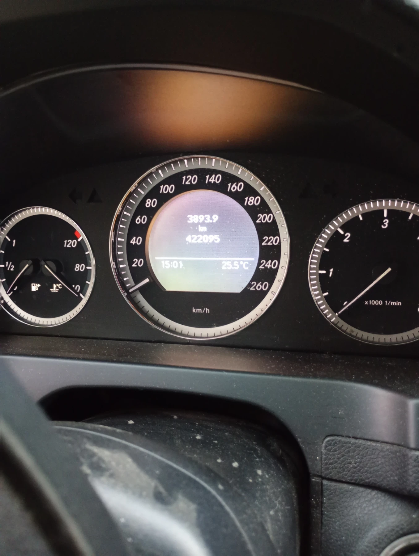 Mercedes-Benz C 200, снимка 2 - Автомобили и джипове - 55798943