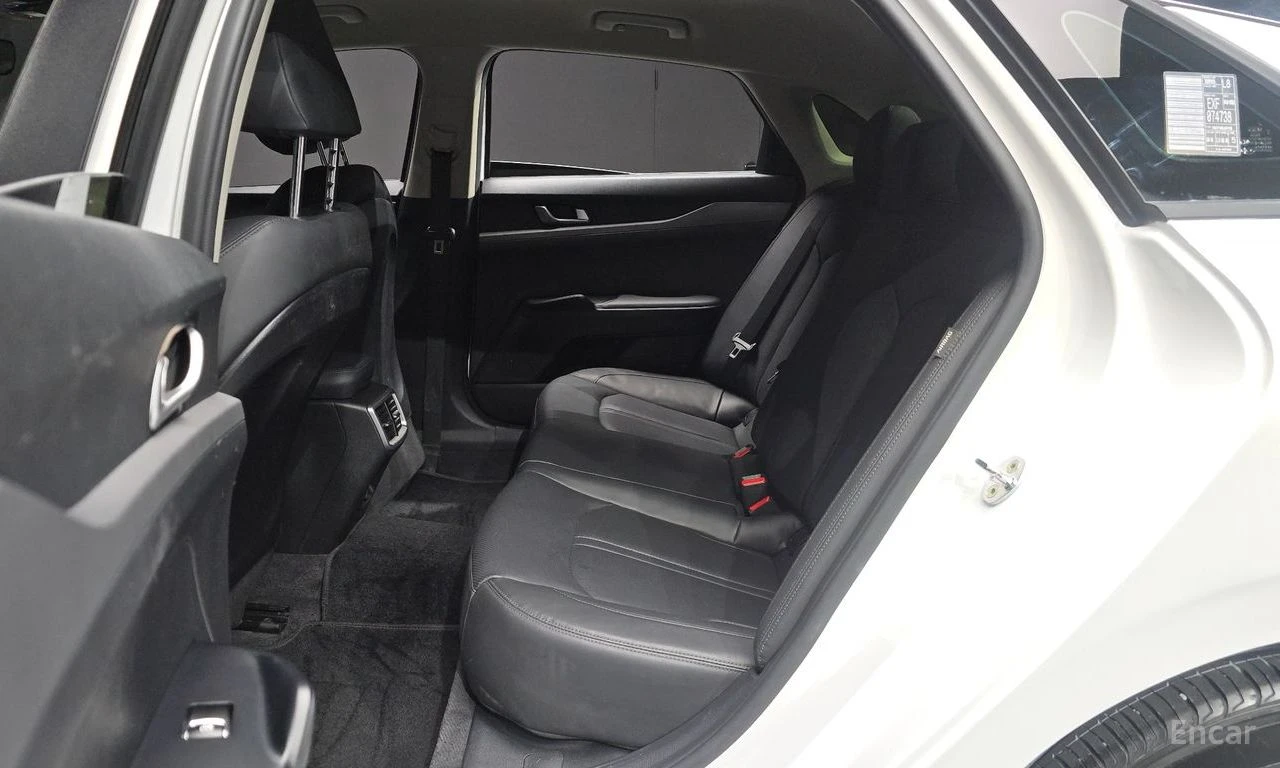 Kia K5 2.0* ОБДУХВАНЕ* КАМЕРА* LANE* ASSIST* ПОДГРЕВ* , снимка 14 - Автомобили и джипове - 56295815