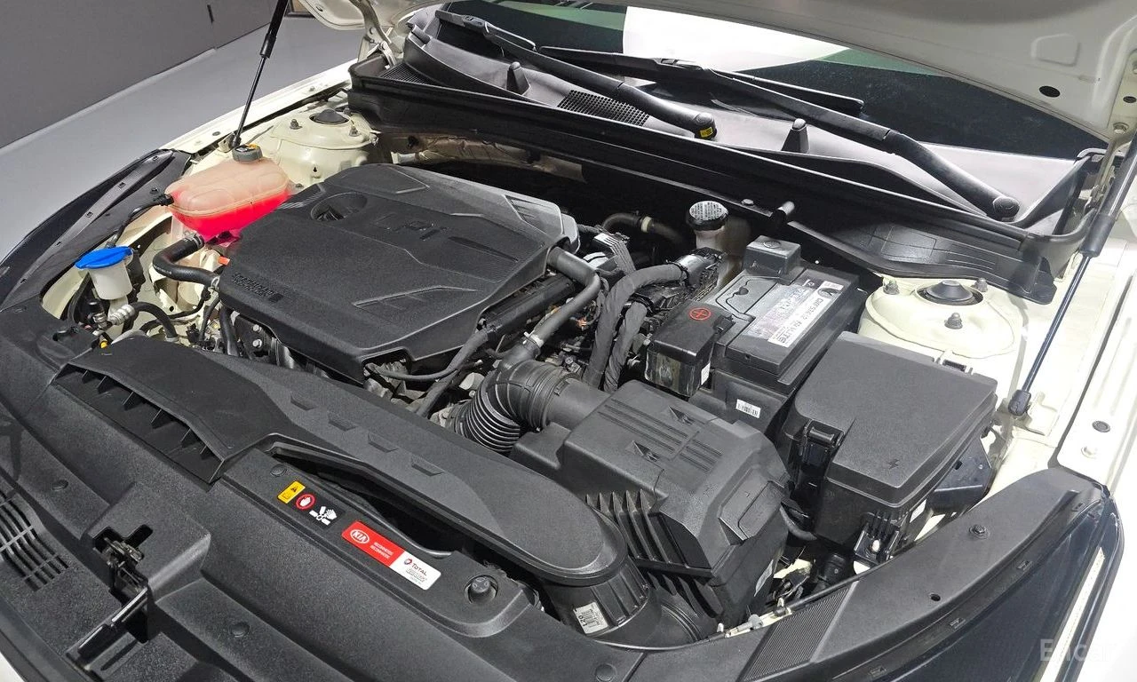 Kia K5 2.0* ОБДУХВАНЕ* КАМЕРА* LANE* ASSIST* ПОДГРЕВ* , снимка 16 - Автомобили и джипове - 56295815