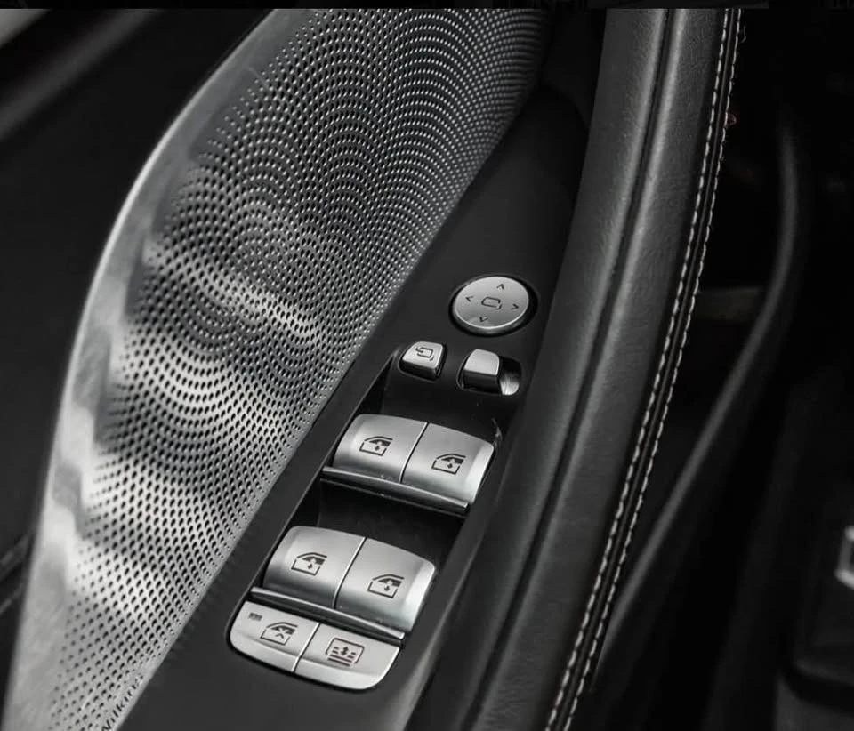 BMW 850 / GRAND COUPE / B&W / LASER / DARK OPTICS PACKAGE, снимка 16 - Автомобили и джипове - 56360247