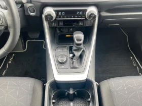 Toyota Rav4 HEV/222HP/4X4/CAM/LED/CPLAY/KLESS/537q - 42599 € / 83316.40 лв. - 82005860 12