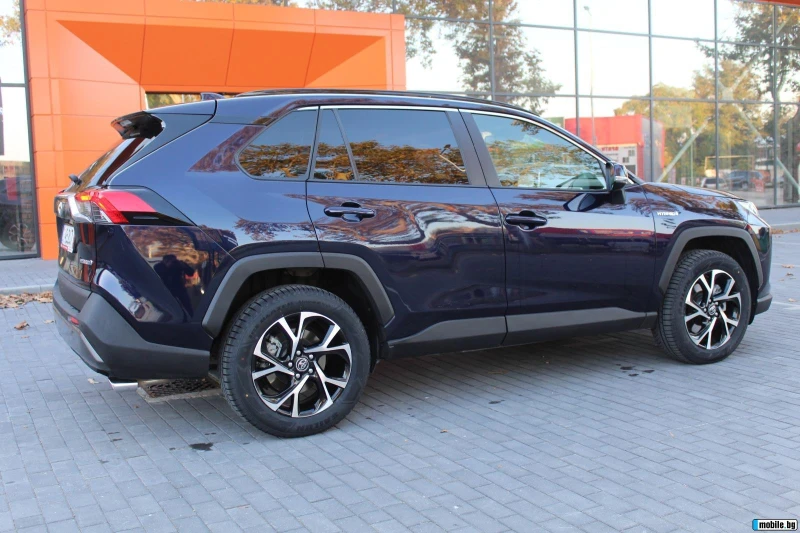 Toyota Rav4, снимка 4 - Автомобили и джипове - 52517894