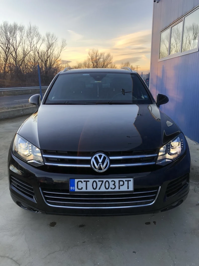 VW Touareg 3.0TD?/8speed/ПЕЧКА/FULL EKSTR?/TOP, снимка 3 - Автомобили и джипове - 52457703