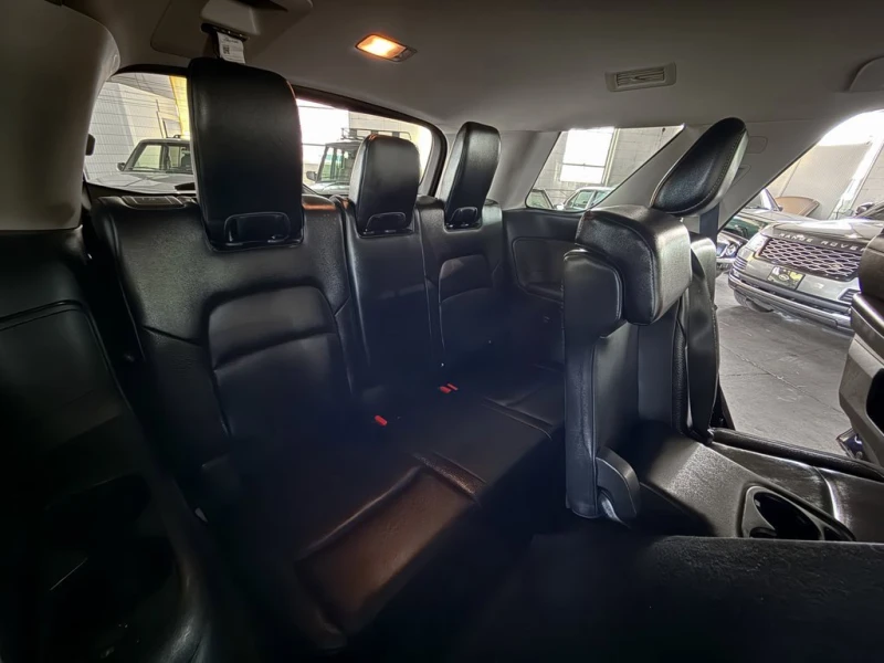 Nissan Pathfinder SL, снимка 16 - Автомобили и джипове - 53111449