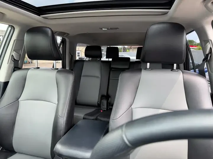 Toyota 4runner SR5* 1 собственик* Като нова* Кожа, снимка 13 - Автомобили и джипове - 55749890