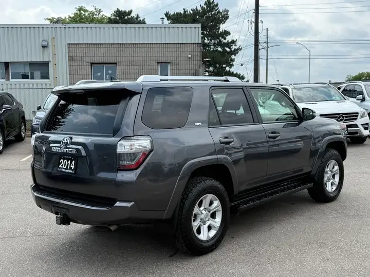 Toyota 4runner SR5* 1 собственик* Като нова* Кожа, снимка 4 - Автомобили и джипове - 55749890