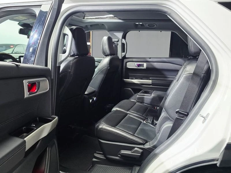 Ford Explorer 2.3 H Automatic, снимка 11 - Автомобили и джипове - 55812997