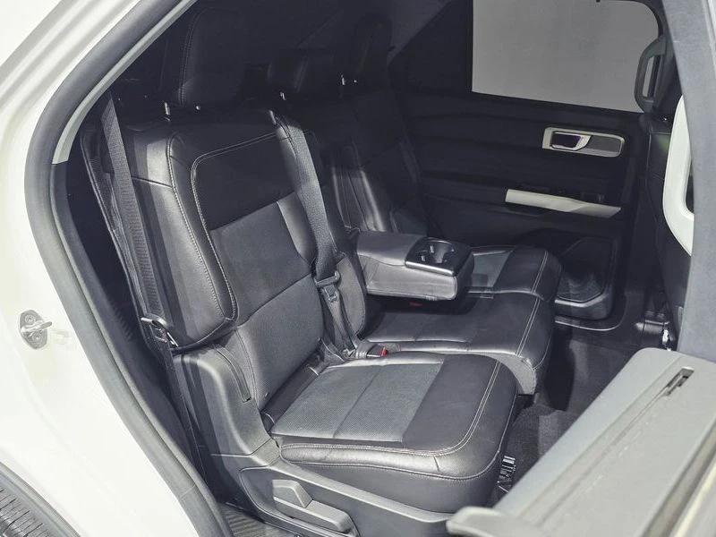 Ford Explorer 2.3 H Automatic, снимка 12 - Автомобили и джипове - 55812997