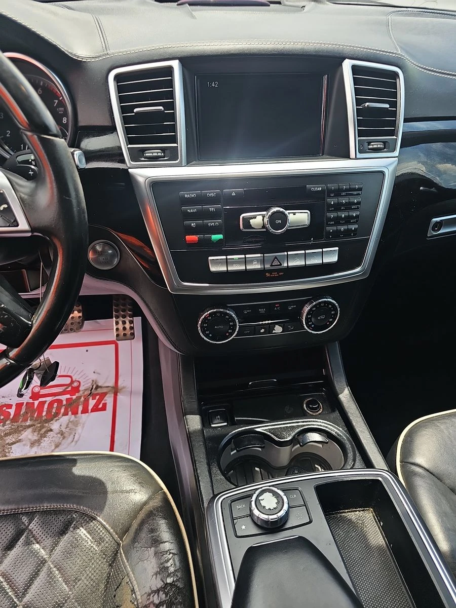 Mercedes-Benz ML 400 4MATIC DESIGNO* Harman* 360* Следене* Пано* М.точк - изображение 9