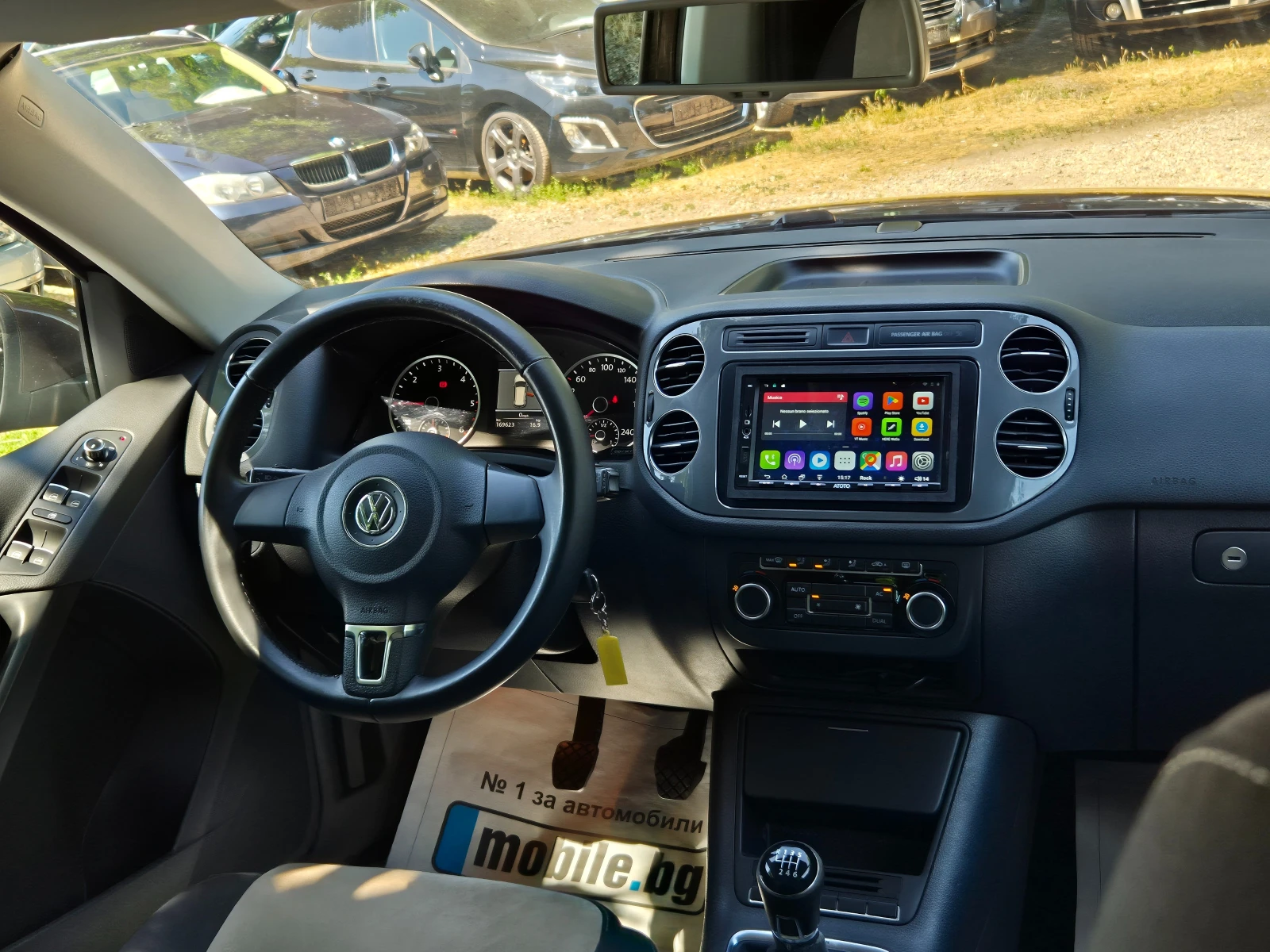 VW Tiguan 2.0TDI 4 MOTION PANORAMA 169000KM. - изображение 10