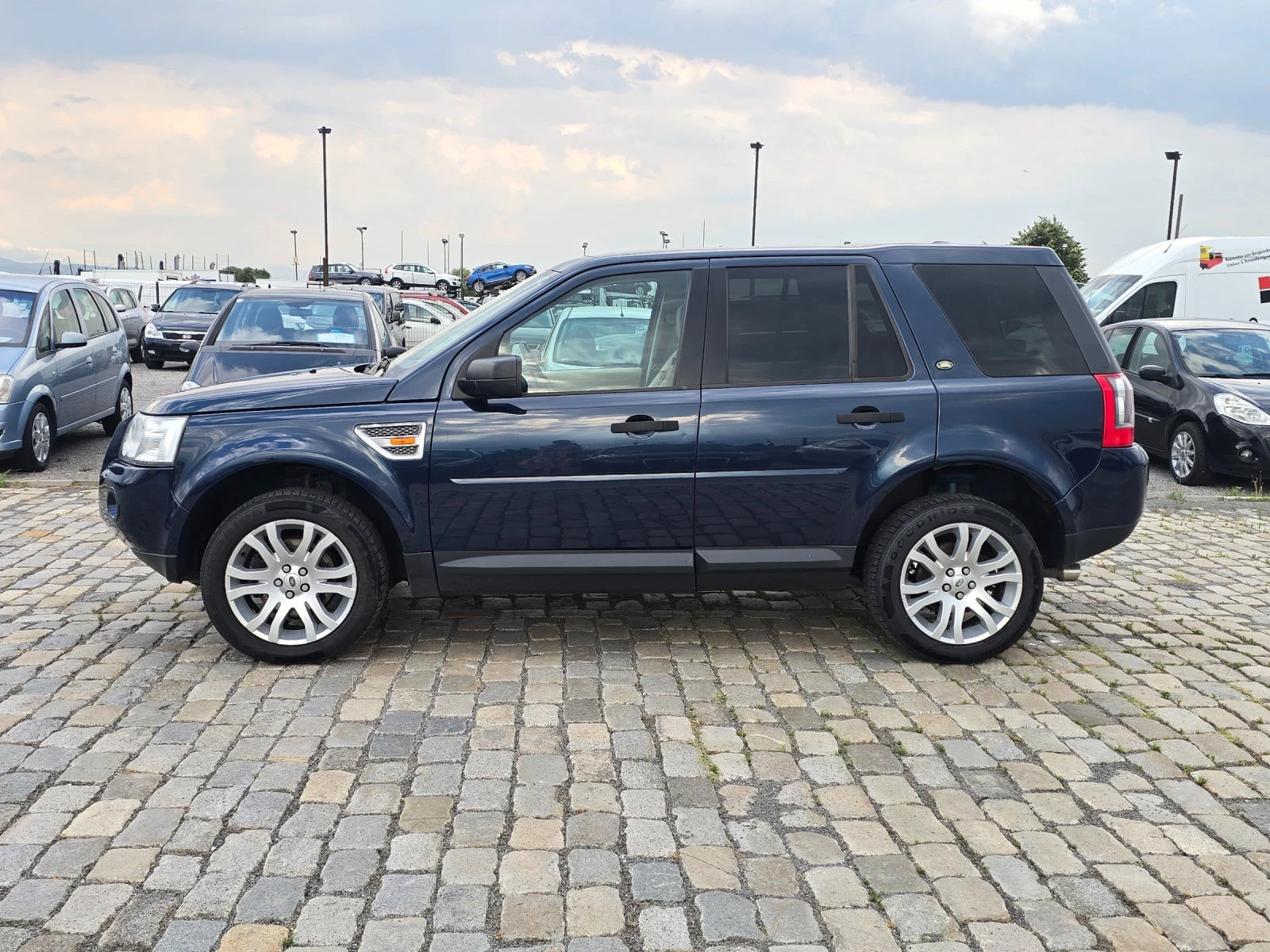 Land Rover Freelander 3.2i 233 кс Швейцария  - изображение 4