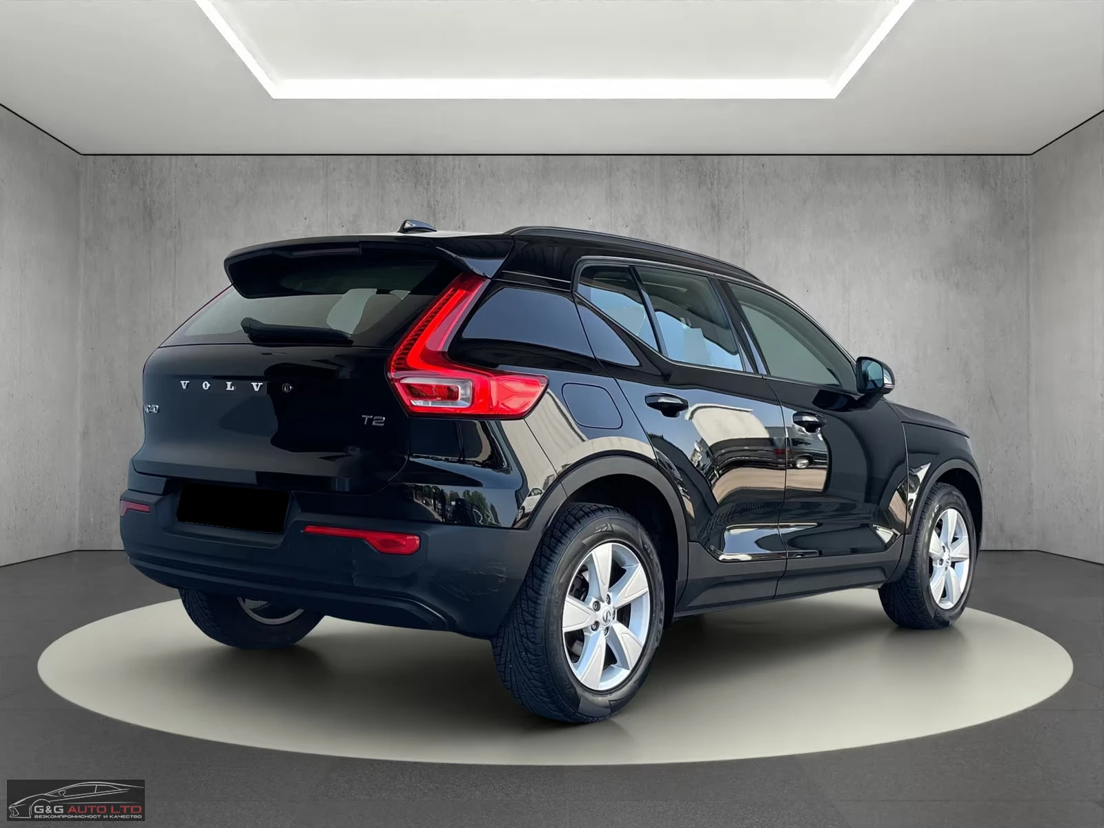 Volvo XC40 T2-MOMENTUM/129HP/CAM/NAVI/LED/DIGI/KLESS/171g - изображение 7