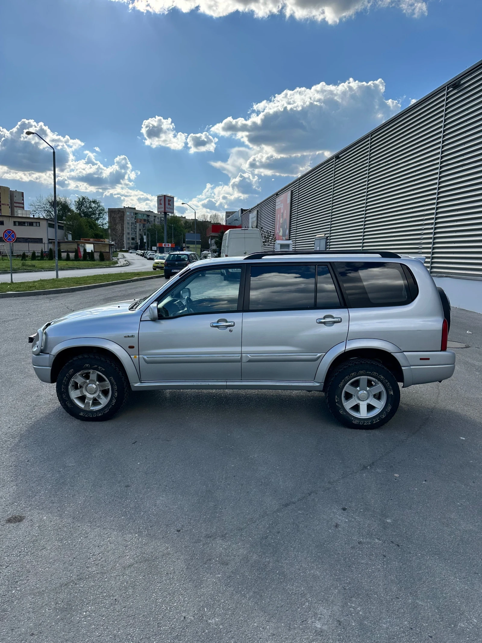 Suzuki Grand vitara XL7 - изображение 3