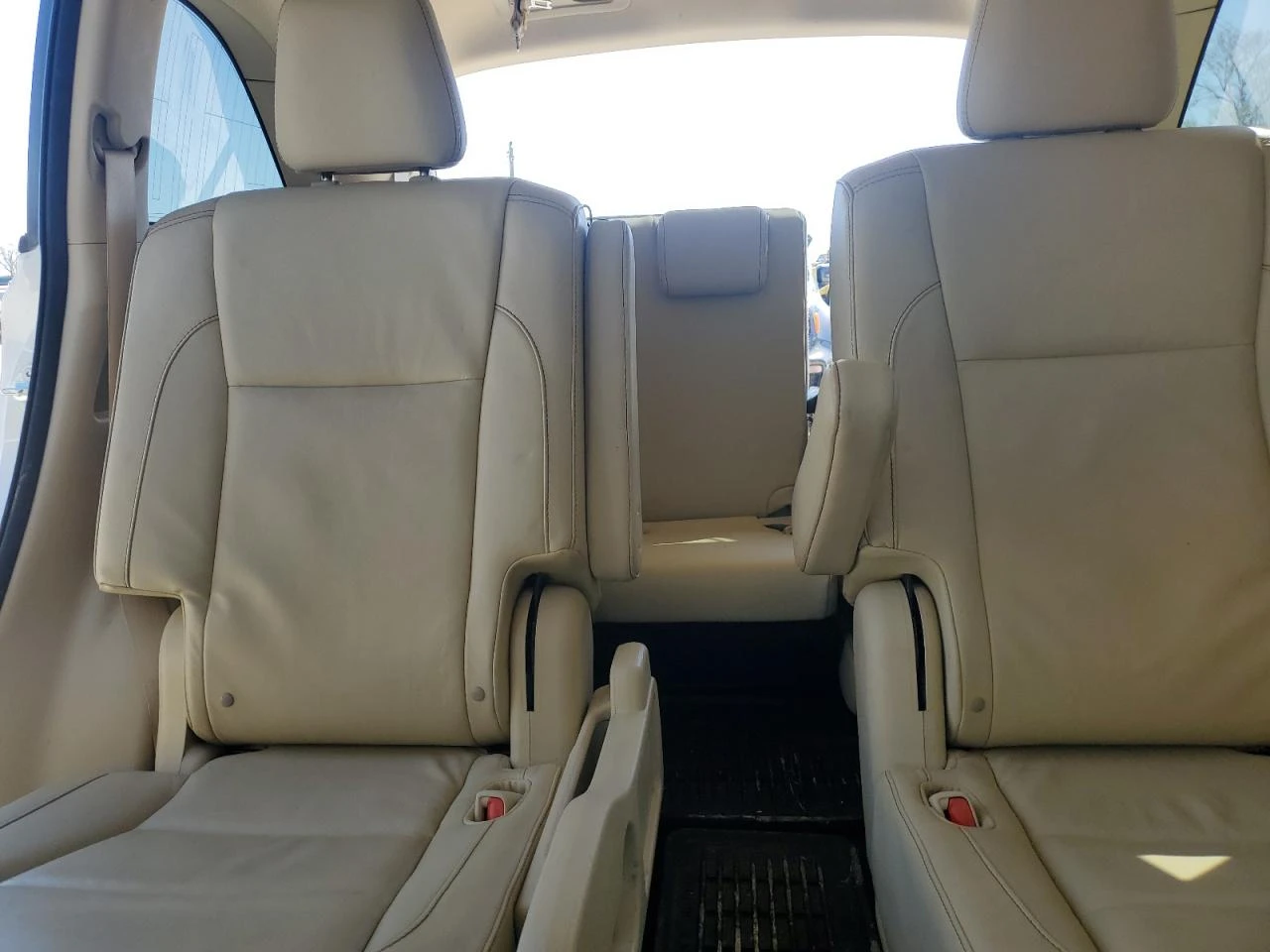 Toyota Highlander LIMITED 4X4 - изображение 10