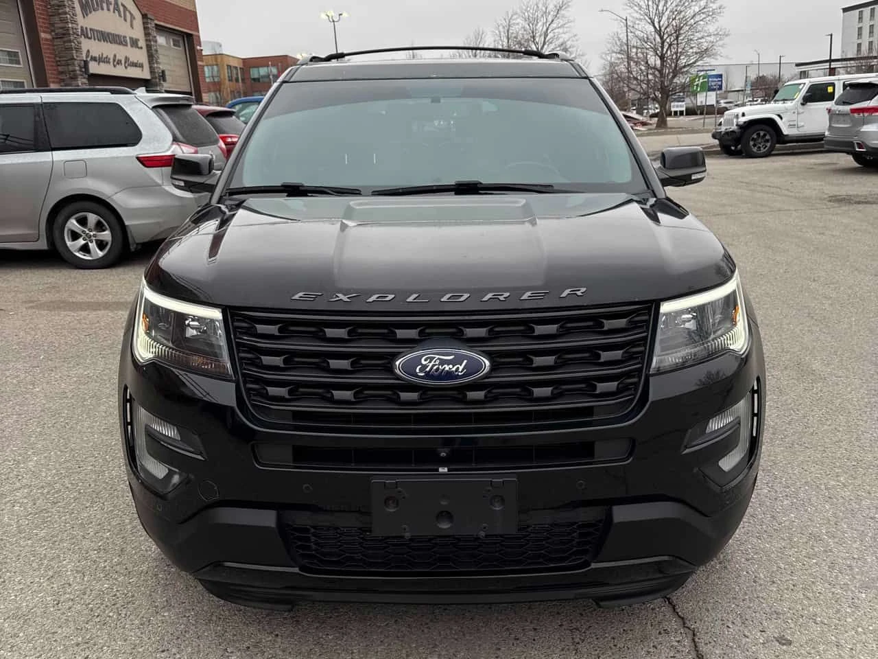 Ford Explorer * Sport * ��������* ���������* 360 ������* ������� | Mobile.bg � ����������� 6
