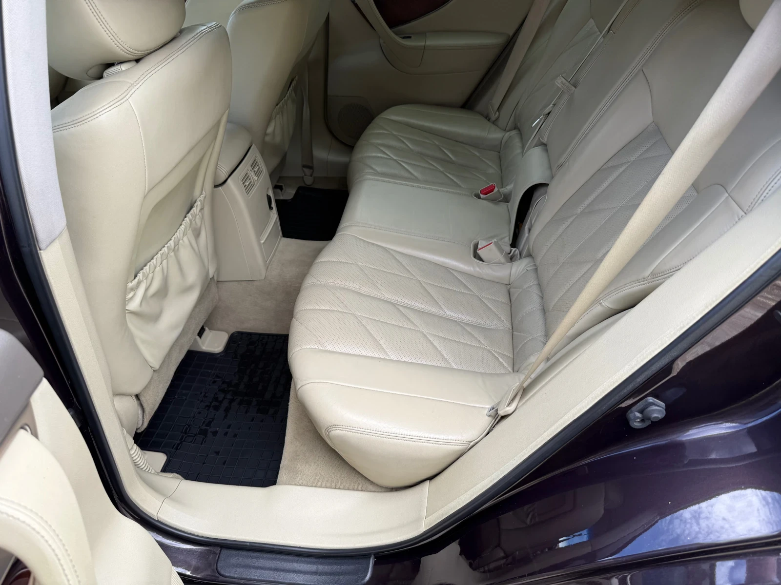 Infiniti Fx 30, снимка 10 - Автомобили и джипове - 54383593