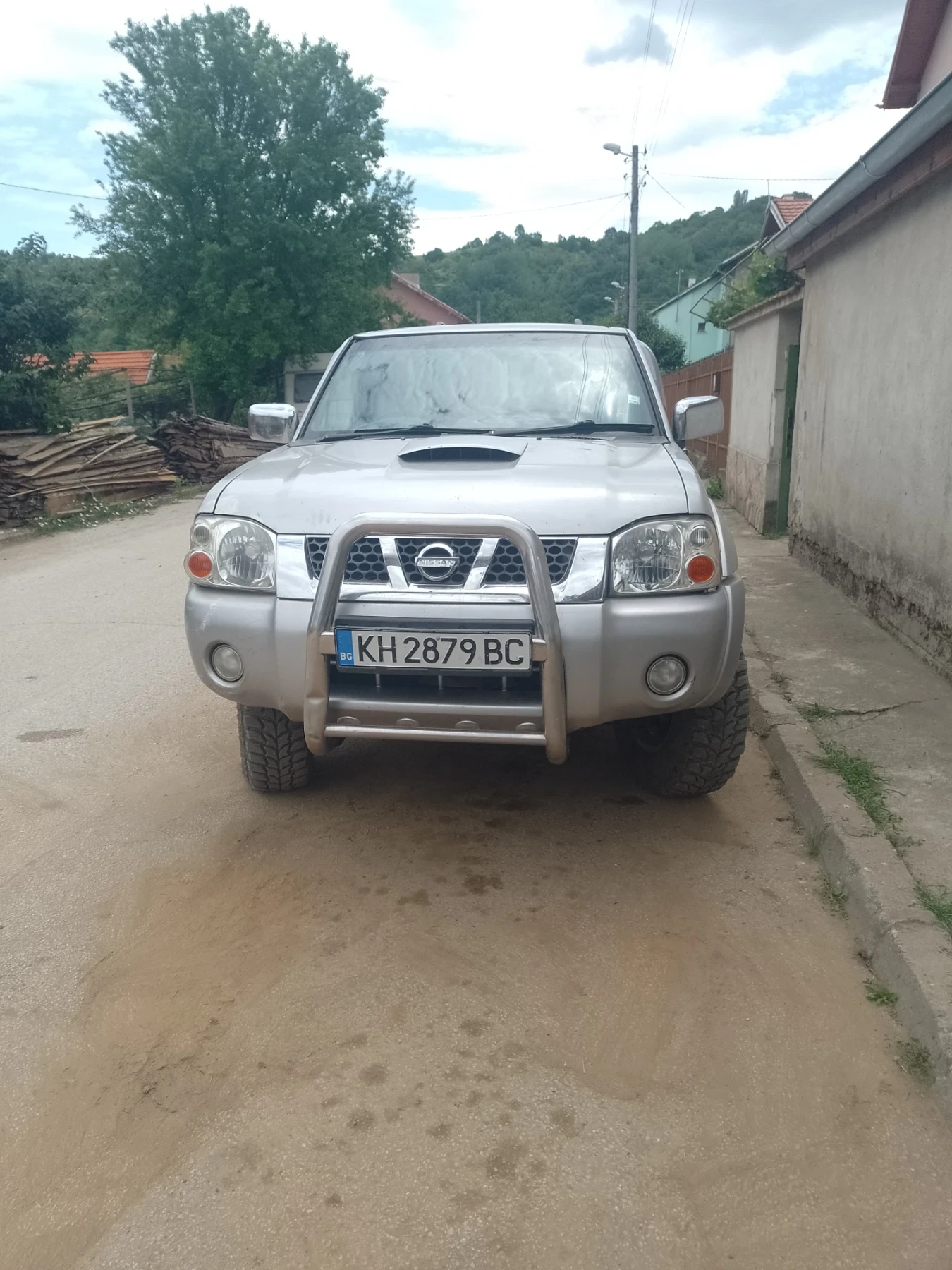 Nissan Navara, снимка 11 - Автомобили и джипове - 54795031