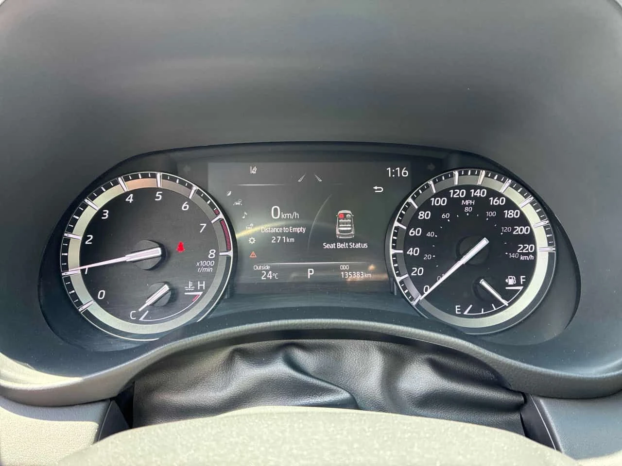 Toyota Highlander * Limited * ОБДУХВАНЕ * ПАНО * JBL * АВТОКРЕДИТ, снимка 8 - Автомобили и джипове - 55131004