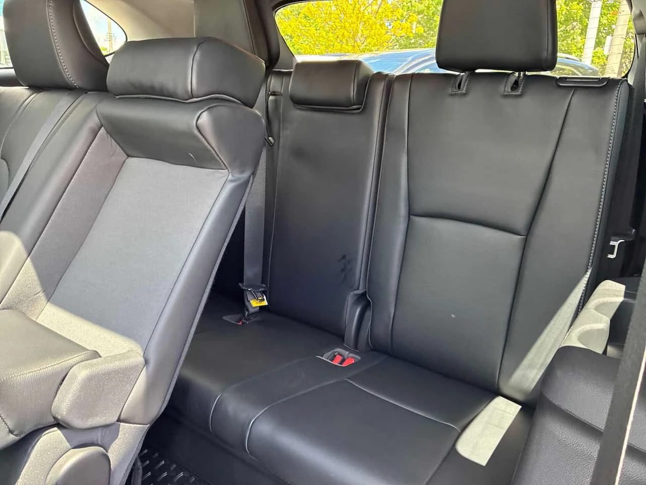 Toyota Highlander * Limited * ОБДУХВАНЕ * ПАНО * JBL * АВТОКРЕДИТ, снимка 14 - Автомобили и джипове - 55131004