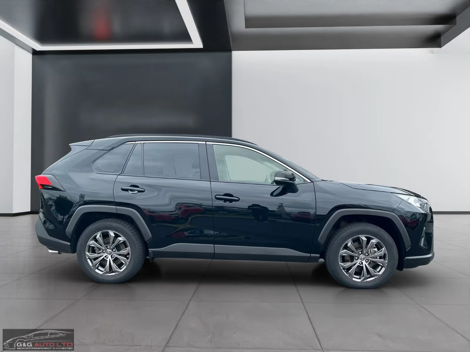 Toyota Rav4 HEV/222HP/4X4/CAM/LED/CPLAY/KLESS/537q, снимка 5 - Автомобили и джипове - 55434369