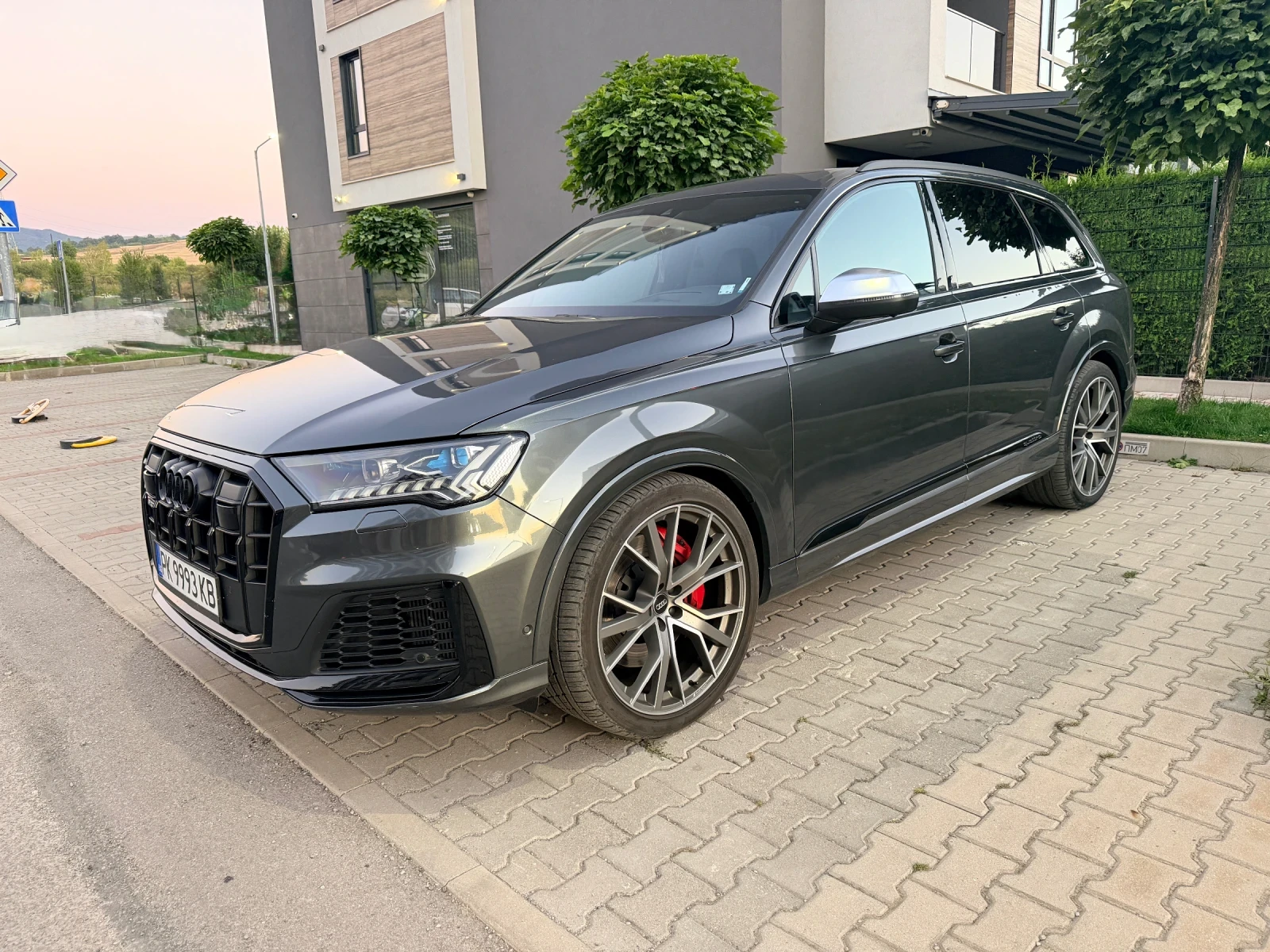 Audi SQ7, снимка 6 - Автомобили и джипове - 56396876