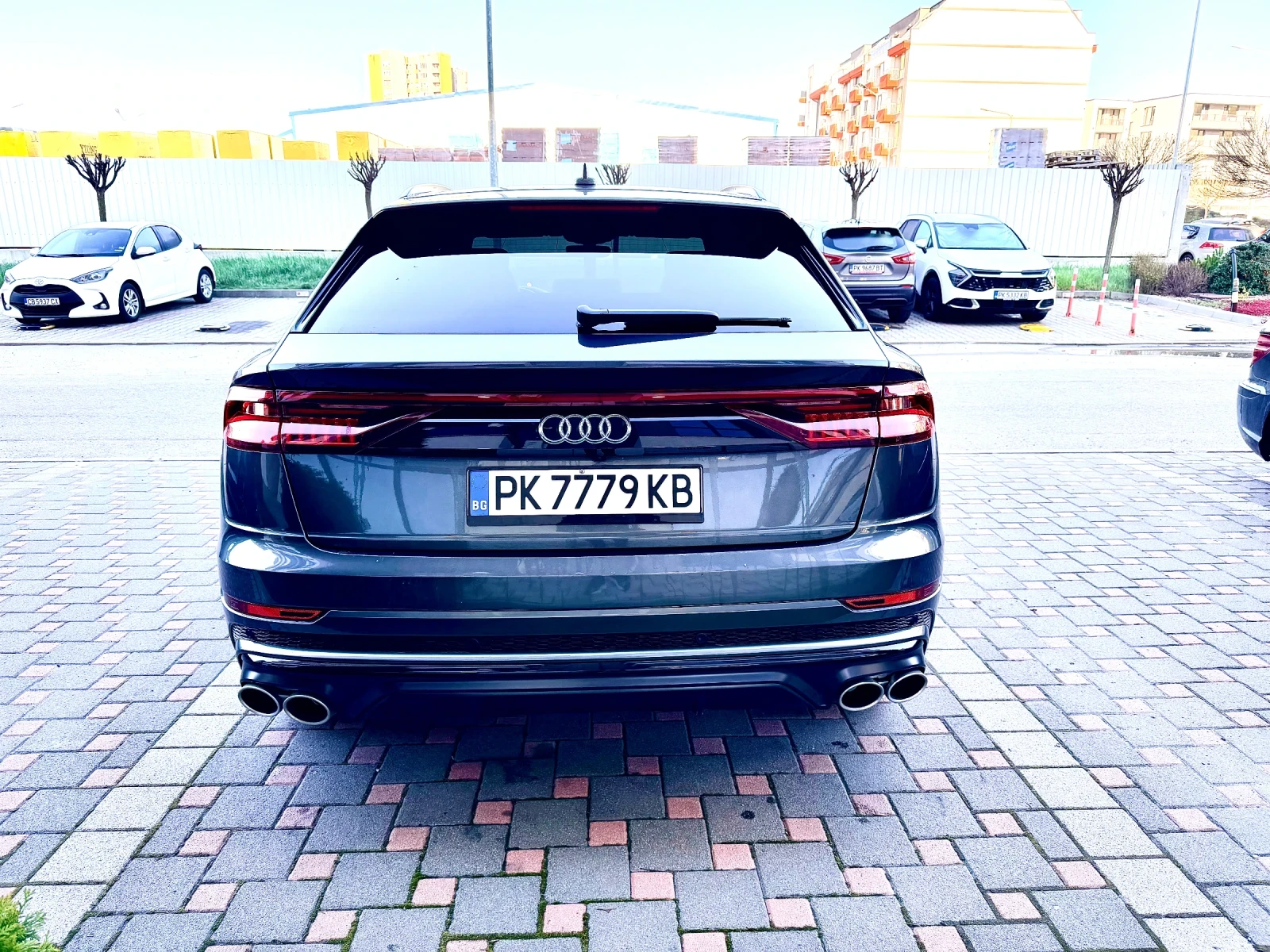 Audi SQ8, снимка 6 - Автомобили и джипове - 56396876