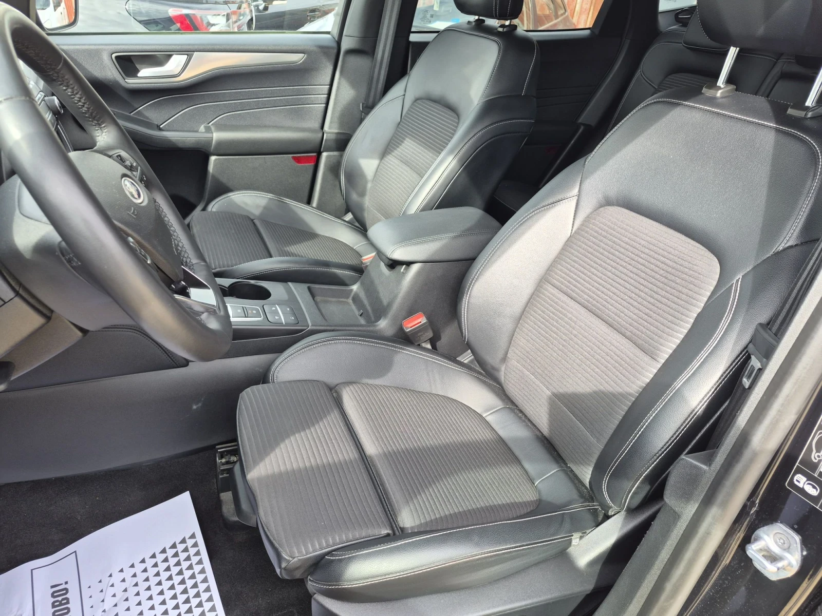 Ford Kuga 2.5PHEV TITANIUM, снимка 14 - Автомобили и джипове - 56520596