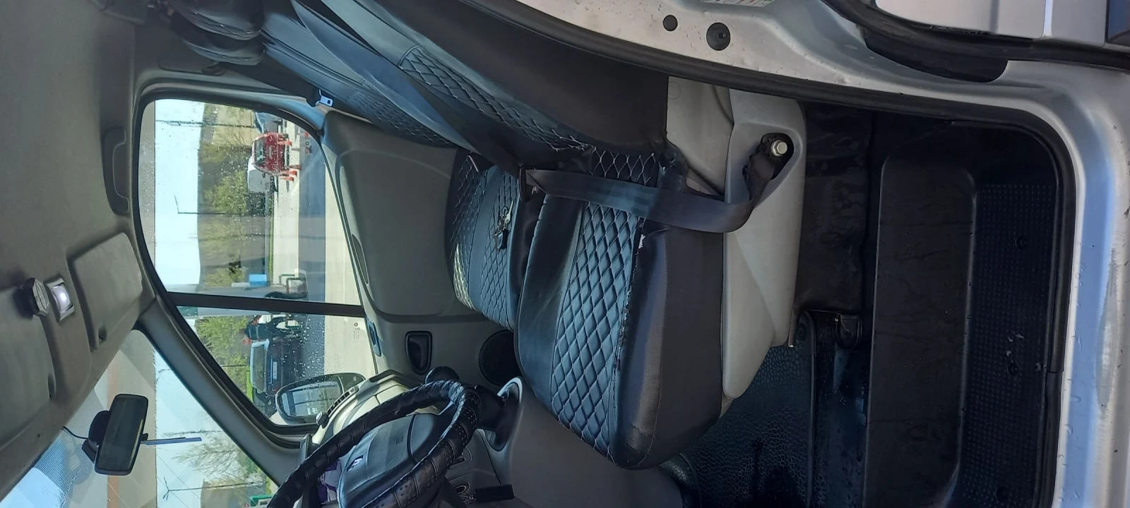 Renault Trafic 1.9 CDTI - изображение 4