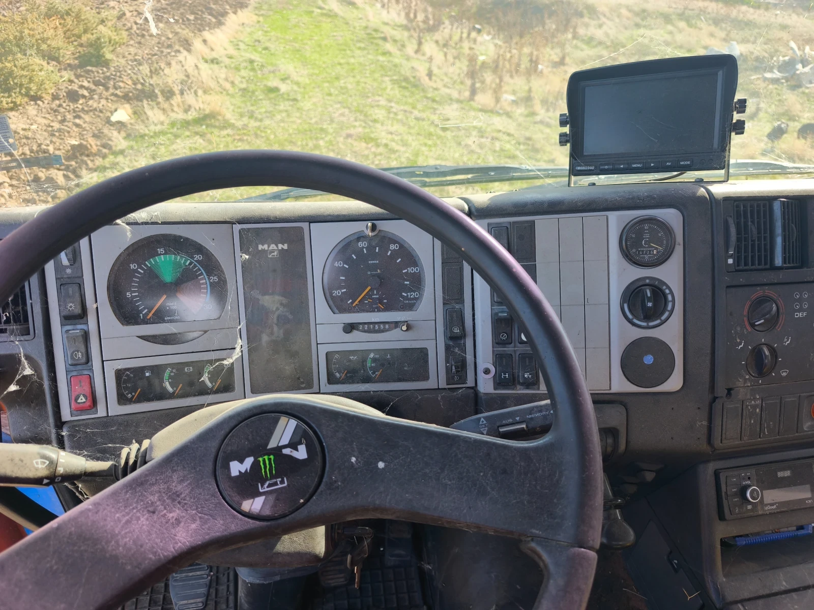 Man 28.403 ME280DE Самосвал с кран , снимка 7 - Камиони - 56566436