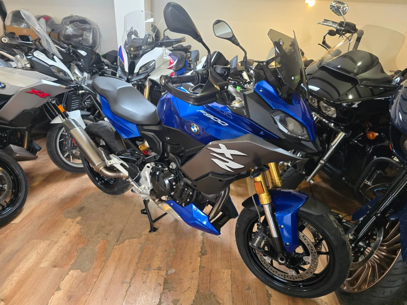 BMW F 900XR Sport + Akrapovic