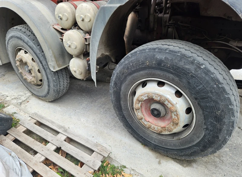 Бетон миксер Iveco 3236, снимка 9 - Индустриална техника - 52258387