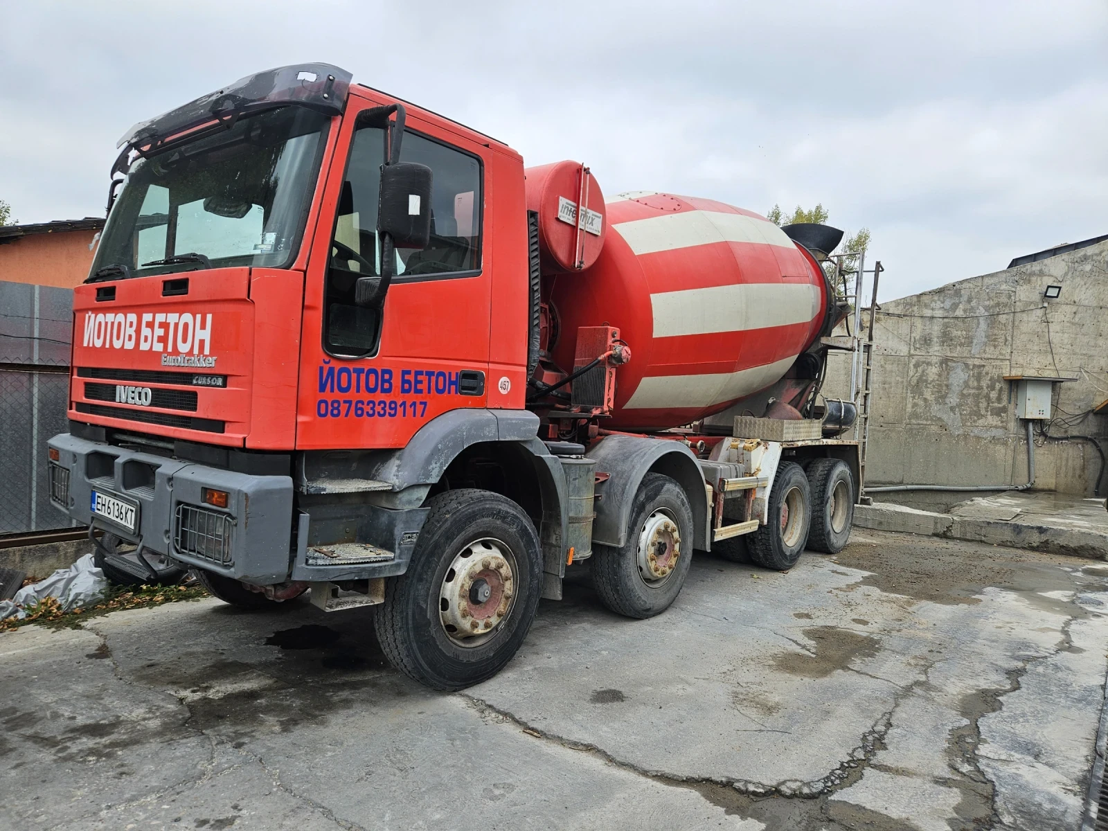Бетон миксер Iveco 3236, снимка 1