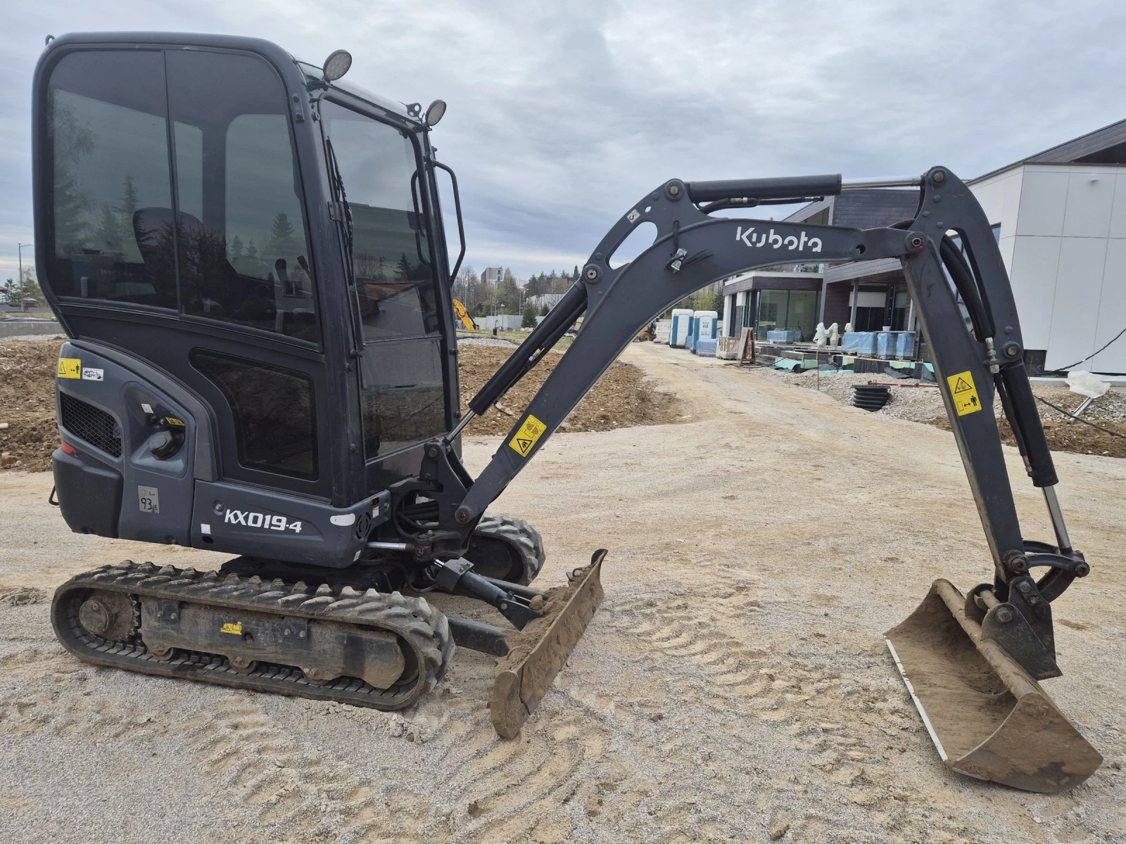 Багер Kubota KX019-4 - изображение 4