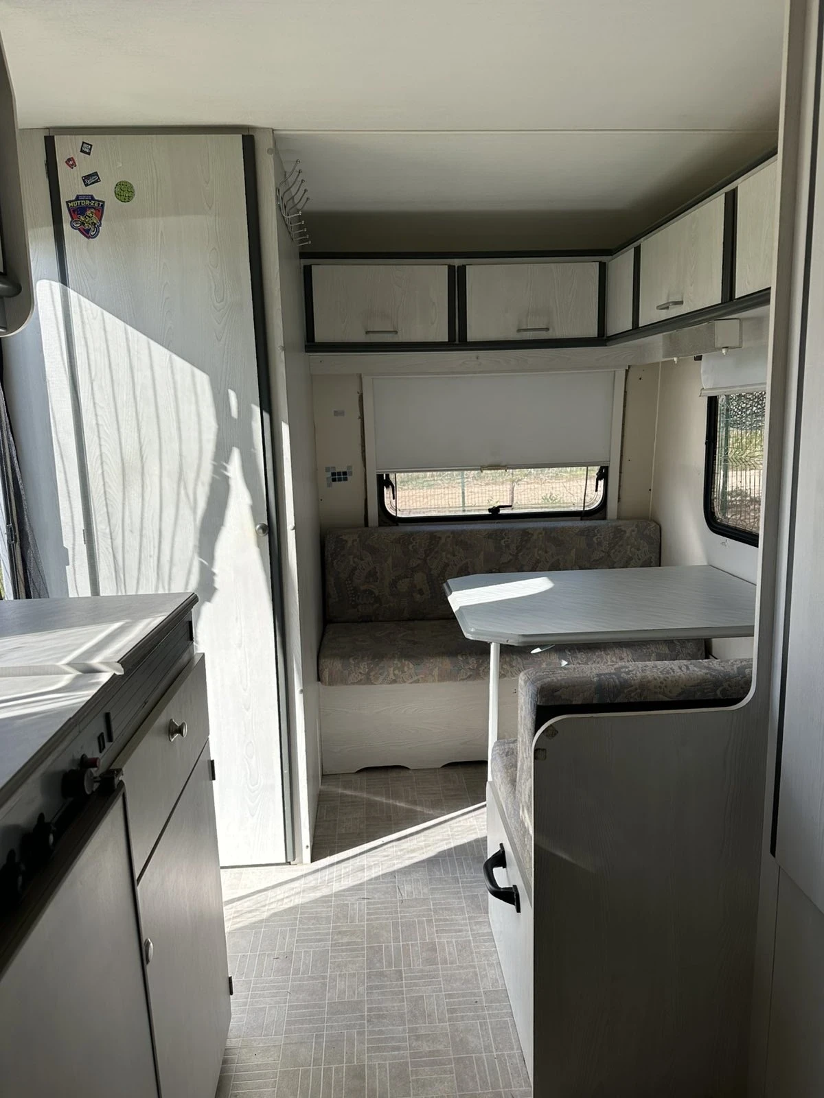 Каравана Shato chateua, снимка 7 - Каравани и кемпери - 54174560