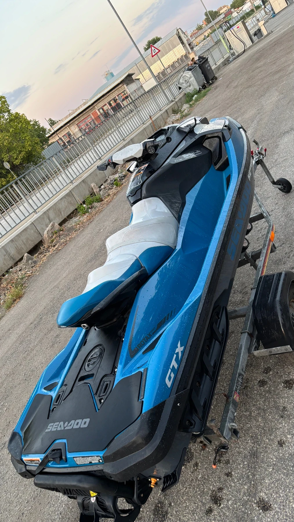 Джет Bombardier Sea Doo GTx 155 - изображение 2