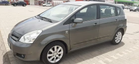 Toyota Corolla verso, снимка 1